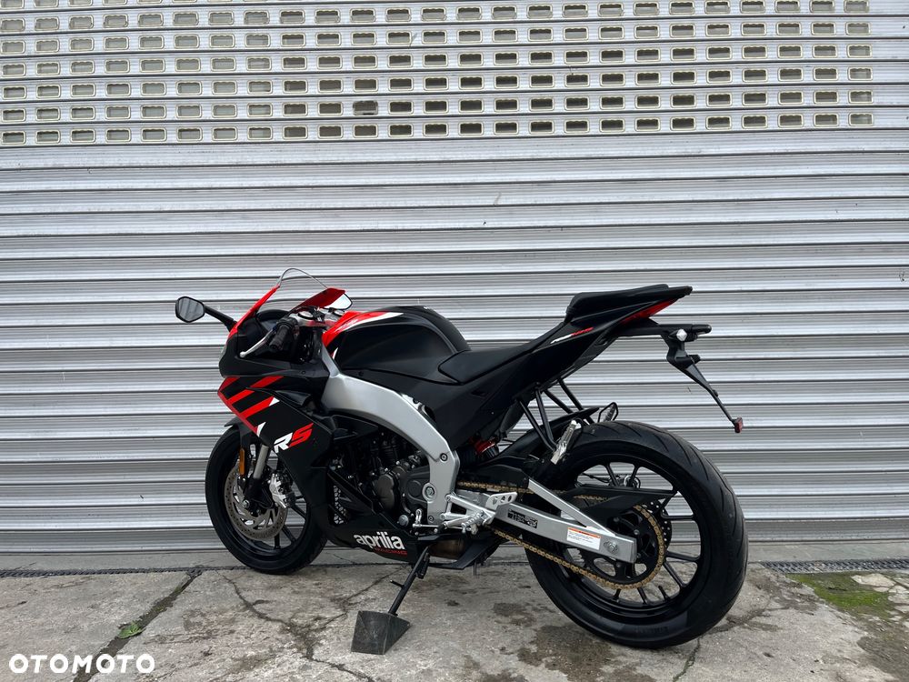Aprilia RS - 8
