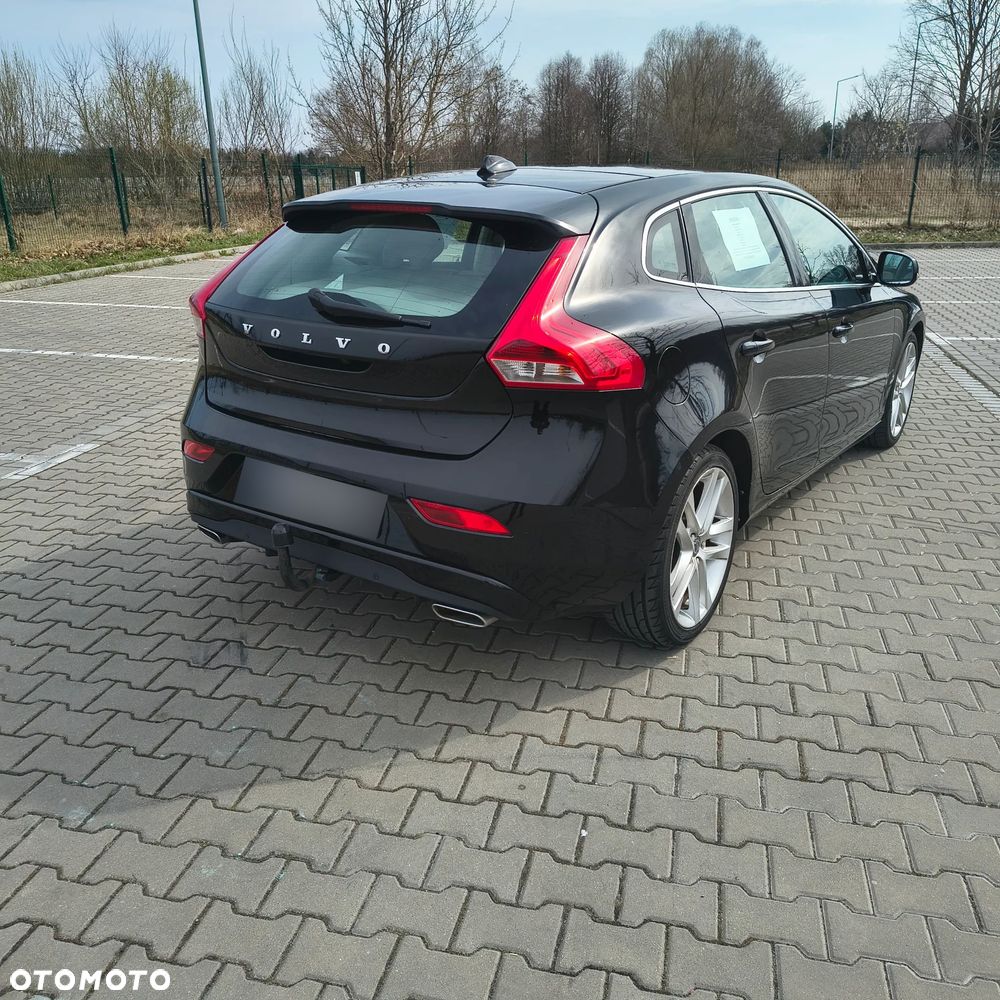 Volvo V40 D2 Drive-E Ocean Race - 6