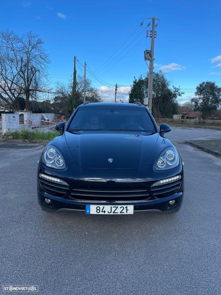 Porsche Cayenne S - 2