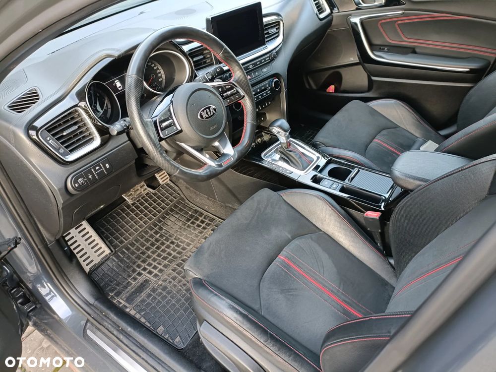 Kia ProCeed 1.6 T-GDI GT DCT - 4