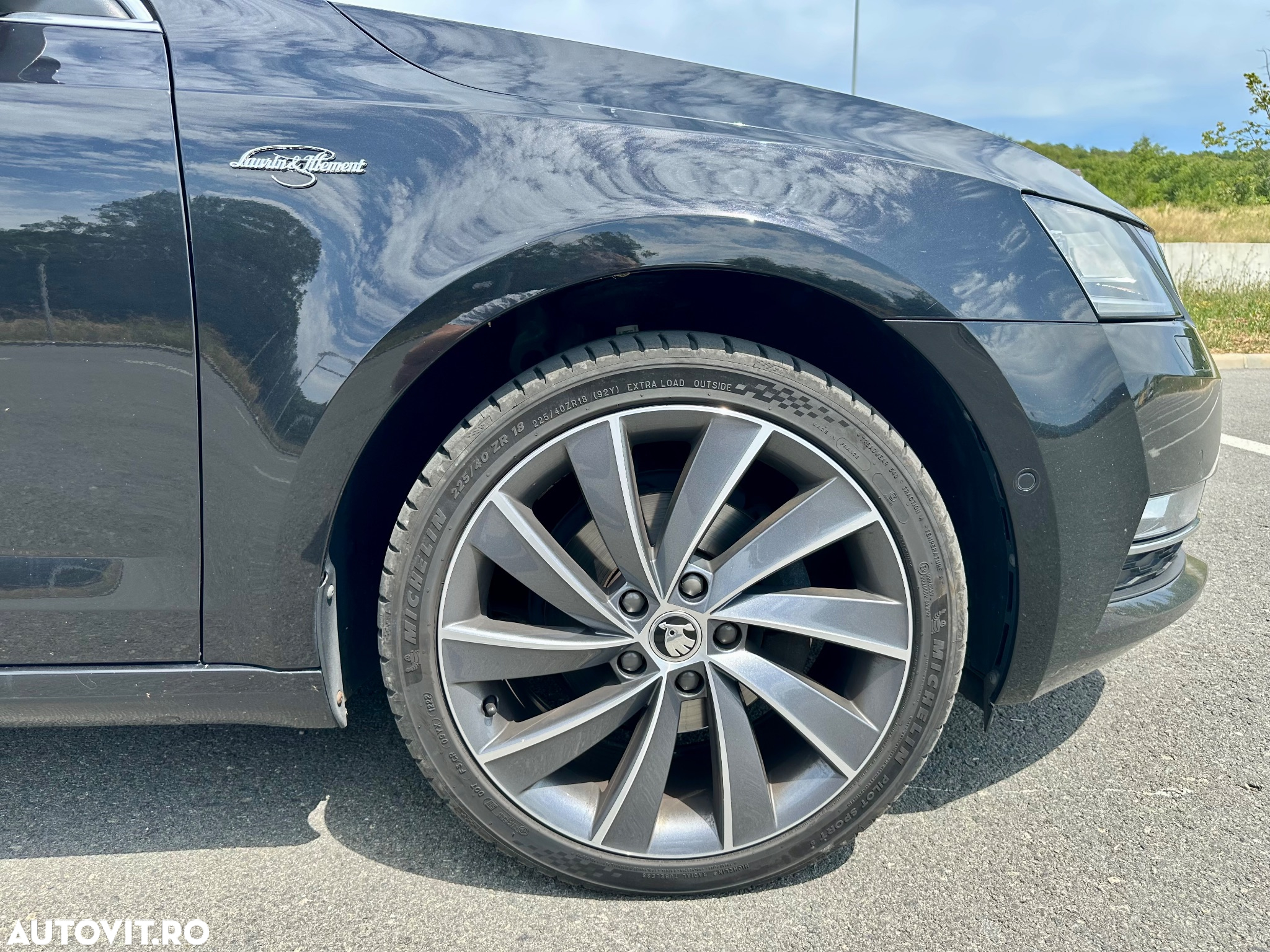 Skoda Octavia 2.0 TDI DSG L&K - 9