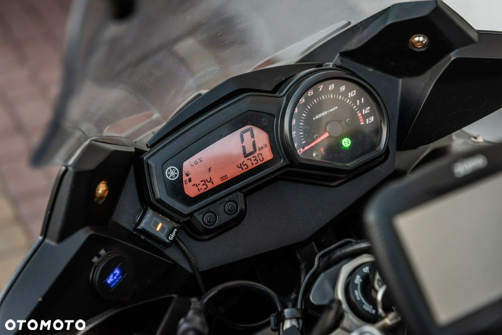 Yamaha XJ - 8