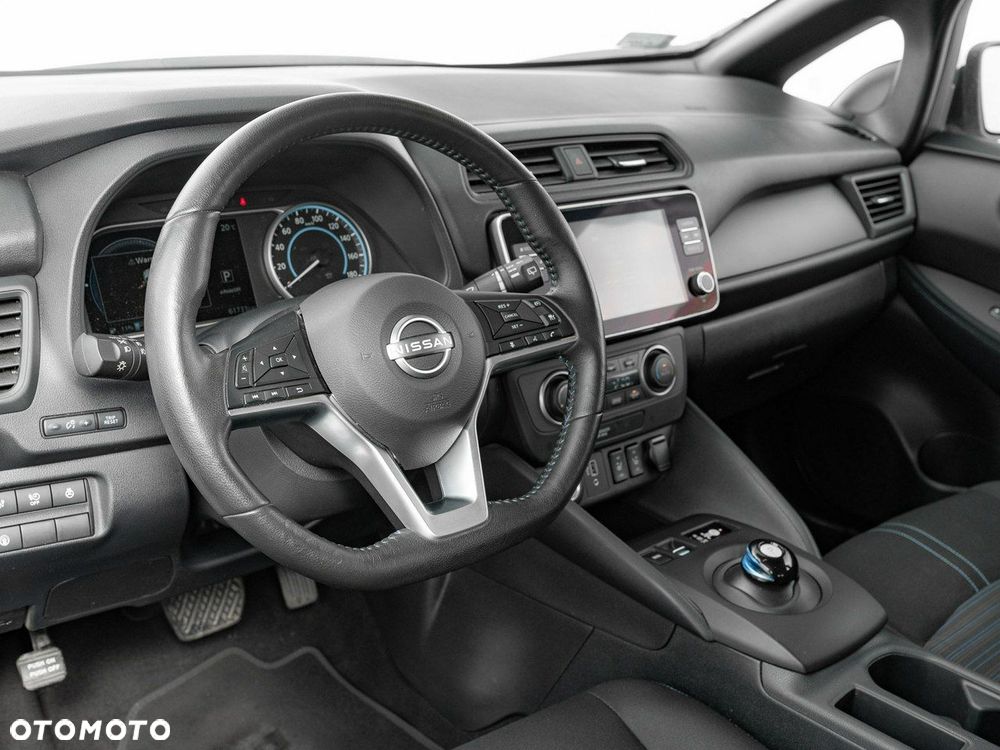 Nissan Leaf - 7
