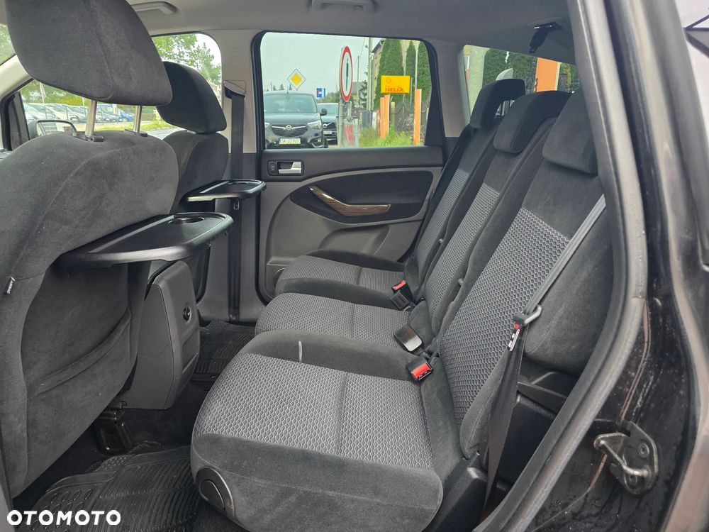 Ford C-MAX - 15
