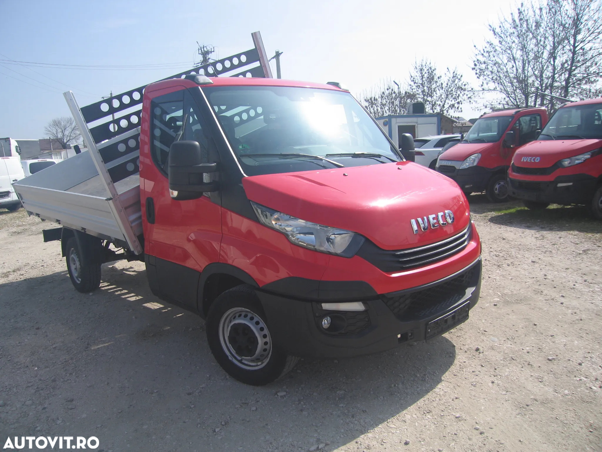 Iveco DAILY 35 S 16 , 3 LOC. BASCULABIL PE TREI PARTI, AC. EURO VI. - 8