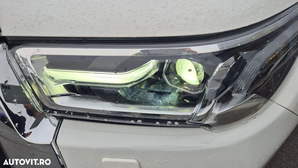 Toyota Hilux 2.8D 204CP 4x4 Double Cab AT Executive - 9