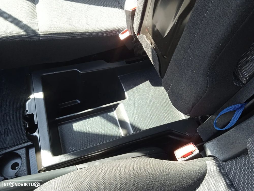 Citroën Berlingo XL (Longa) 1.6 Hdi 100cv 3 lugares 5 portas - 13