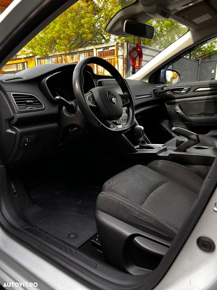Renault Megane Estate 1.5 dCI EDC Intens - 6