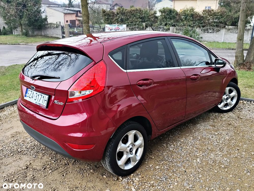 Ford Fiesta 1.25 Titanium - 22