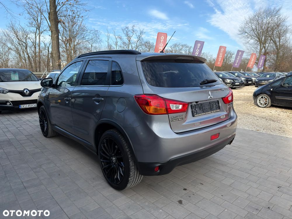 Mitsubishi ASX - 14