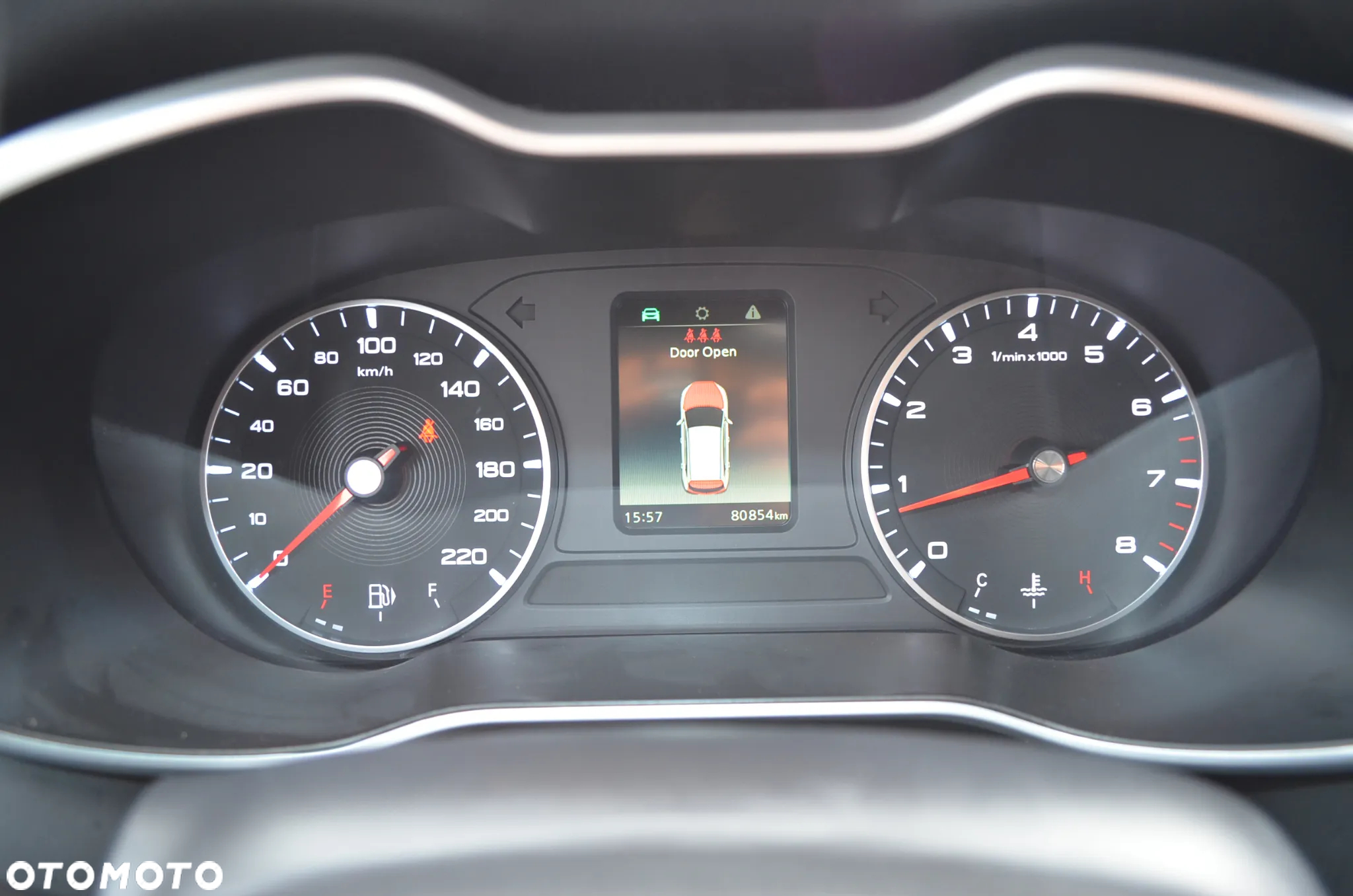 MG ZS ICE 1.5 VTI-tech Comfort - 12