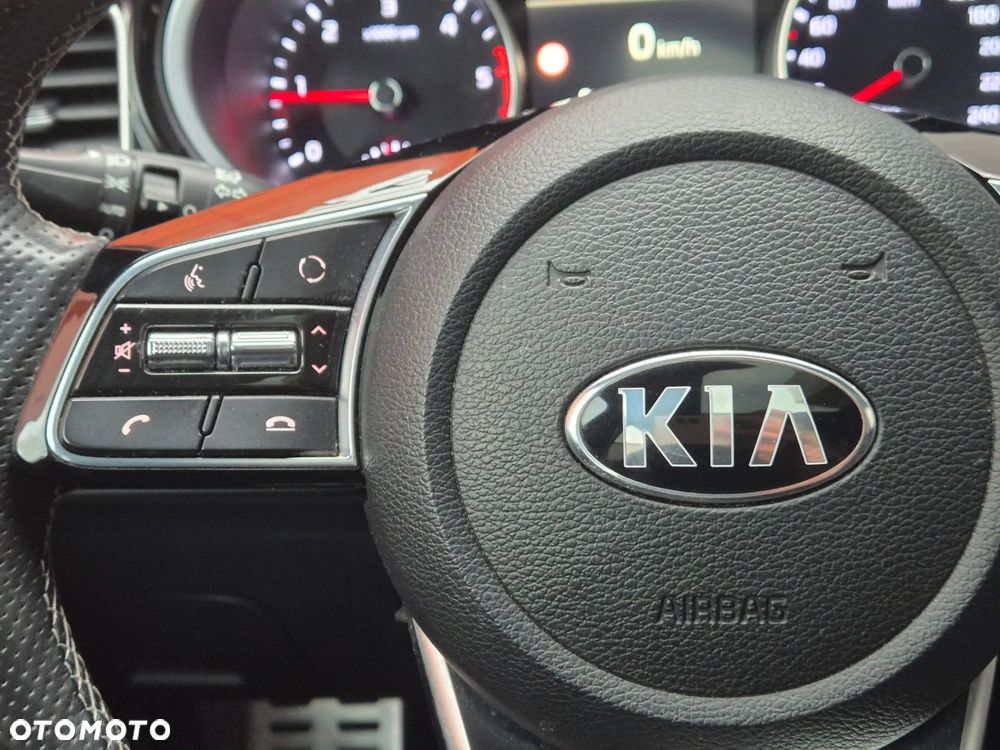 Kia ProCeed 1.6 CRDi GT Line - 28