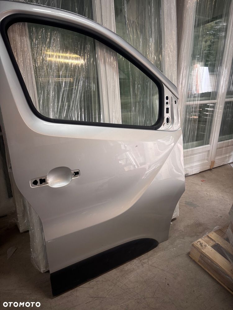 Drzwi prawe lewe renault trafic III IV - 6