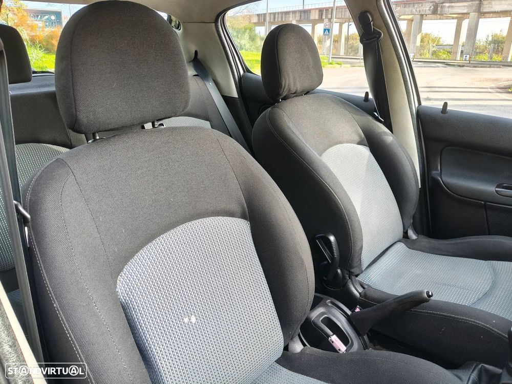Peugeot 206 1.1 Color Line - 19