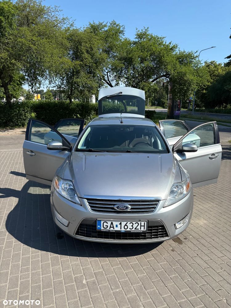 Ford Mondeo 2.0 TDCi Ghia - 15