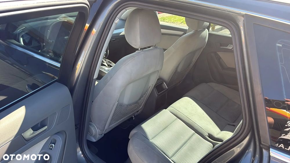 Audi A4 Avant - 13