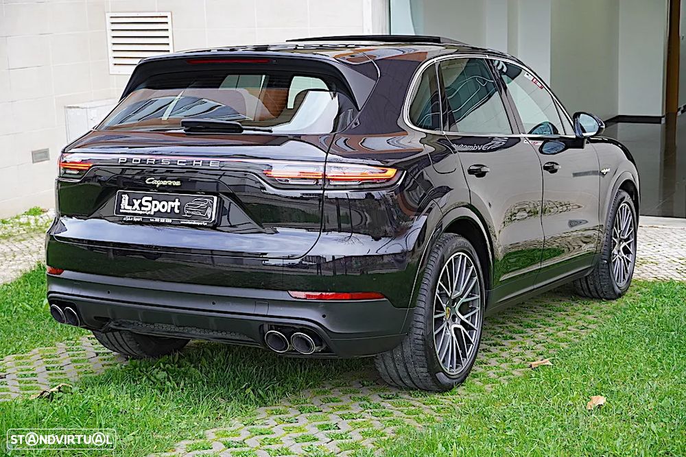 Porsche Cayenne Formula E - 9