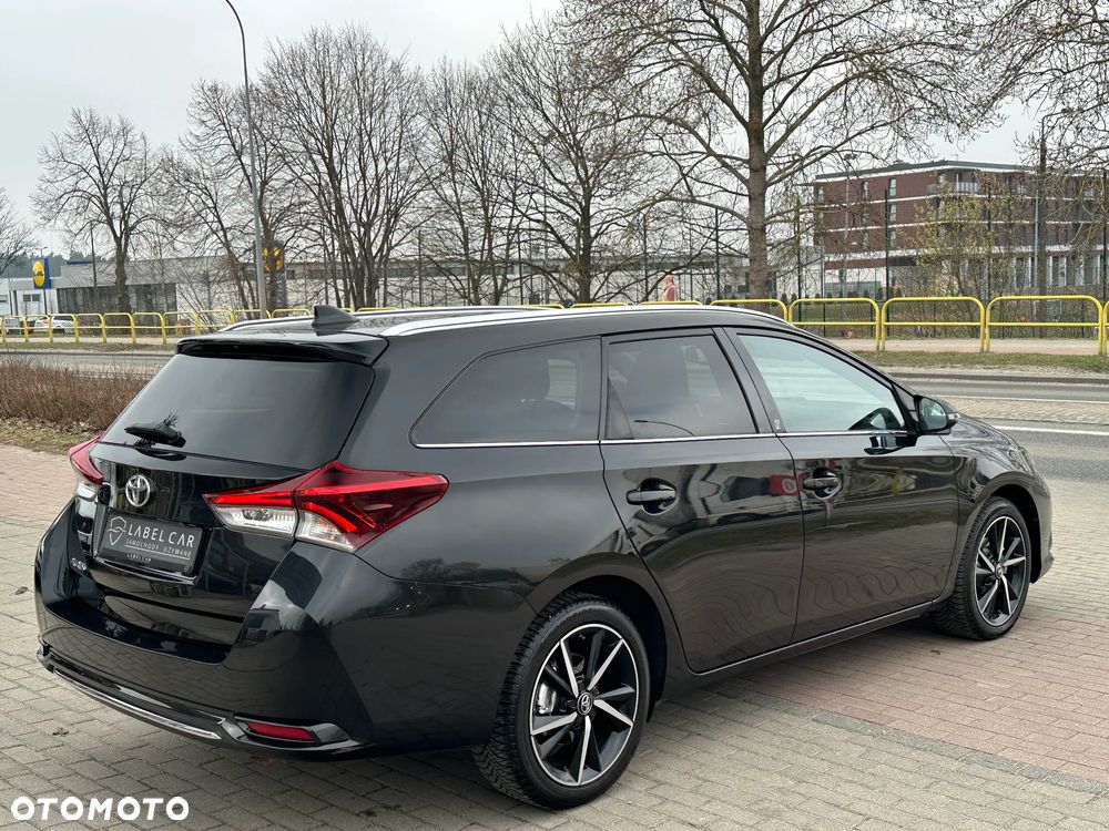 Toyota Auris 1.2 Turbo Team Deutschland - 22