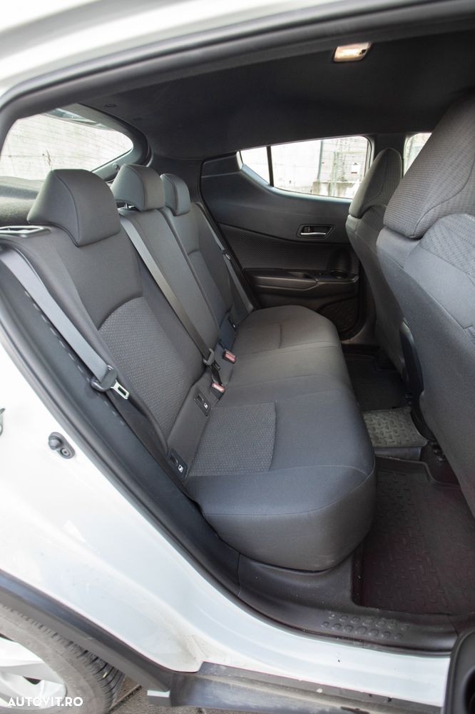 Toyota C-HR 1.2 Turbo 4x2 C-enter - 10