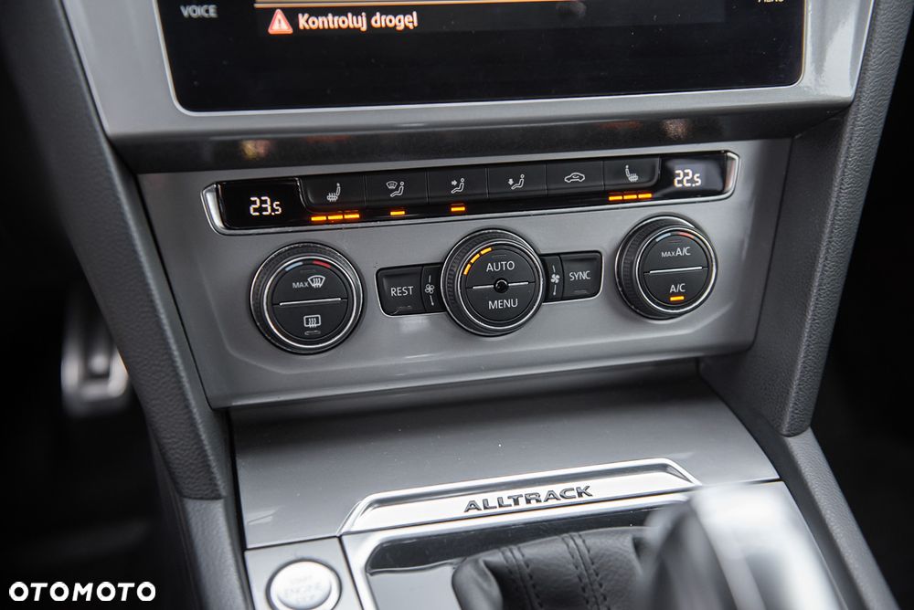 Volkswagen Passat Alltrack - 28