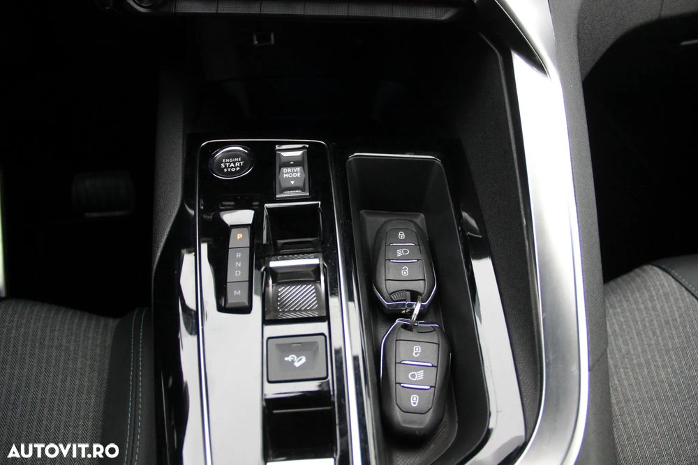 Peugeot 3008 BlueHDi 130 Stop & Start EAT8 Allure Business-Paket - 26