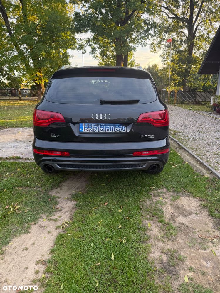 Audi Q7 - 2