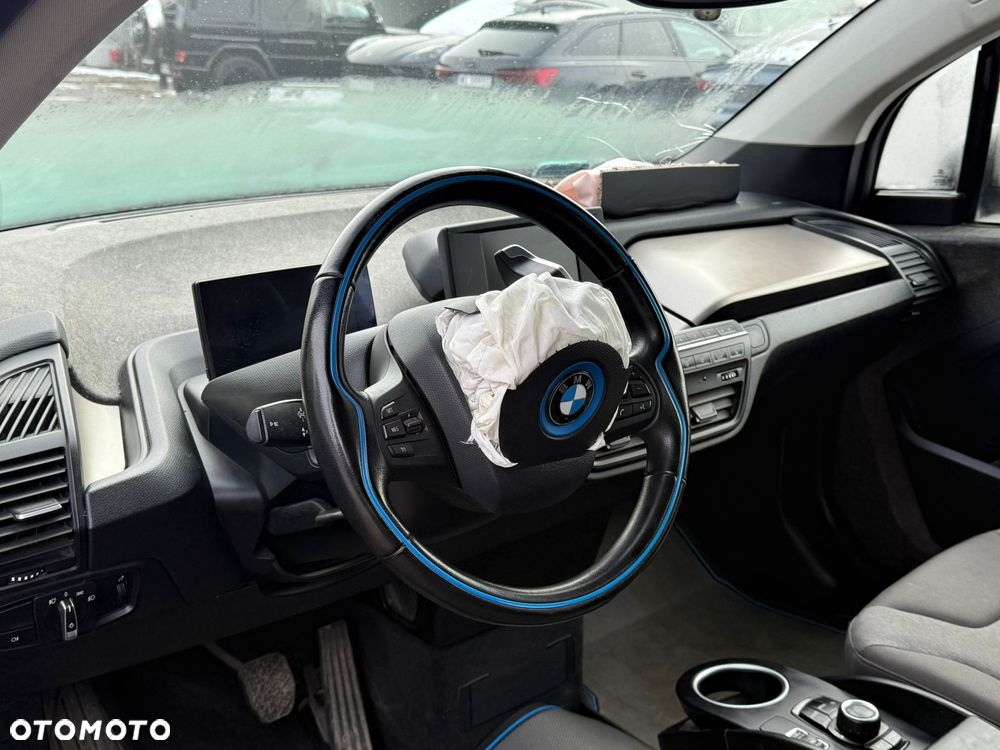 BMW i3 - 12