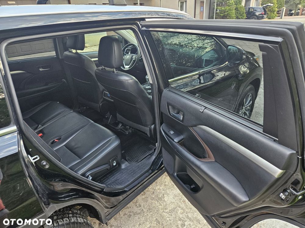 Toyota Highlander 3.5 V6 - 15