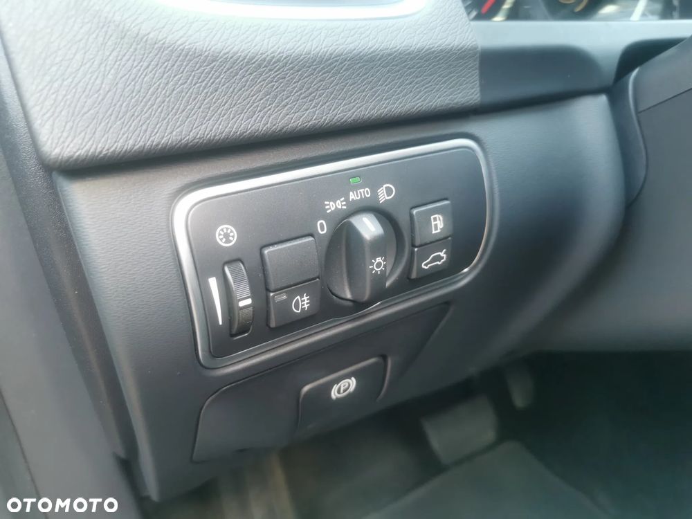 Volvo S60 D3 Geartronic Momentum - 15