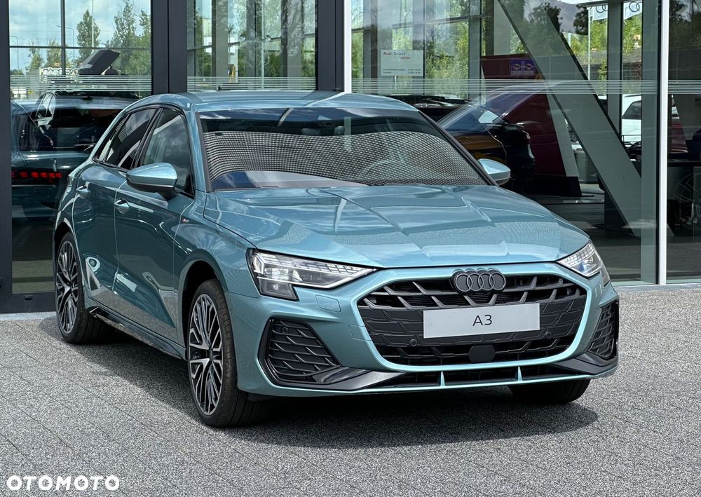 Audi A3 Sportback - 3