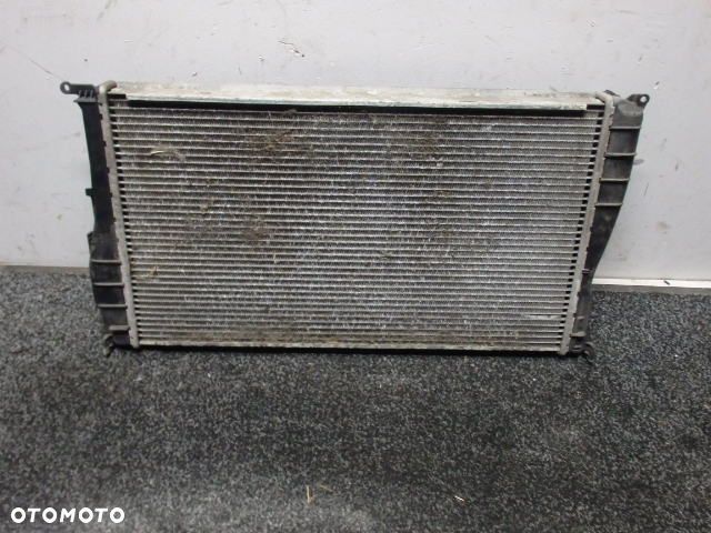 BMW E81 E84 E87 E88 E90 E92 2.0D CHŁODNICA WODY 2.0D 781023901 RAF-AUTO CZĘŚCI BMW - 1