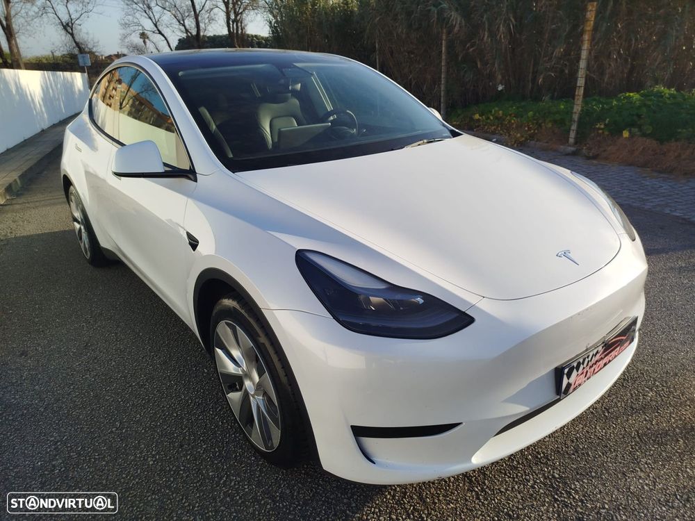 Tesla Model Y RWD - 15