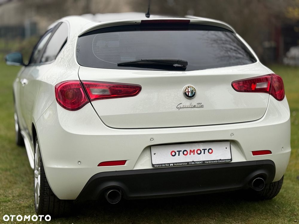 Alfa Romeo Giulietta - 5