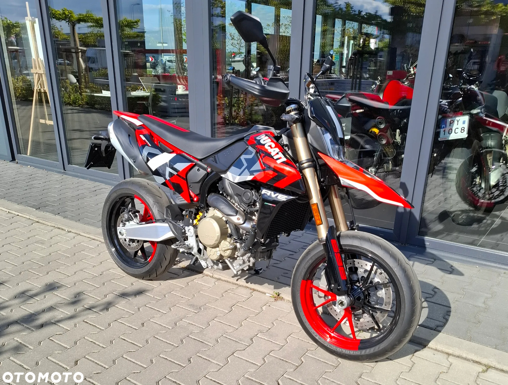 Ducati Hypermotard - 9