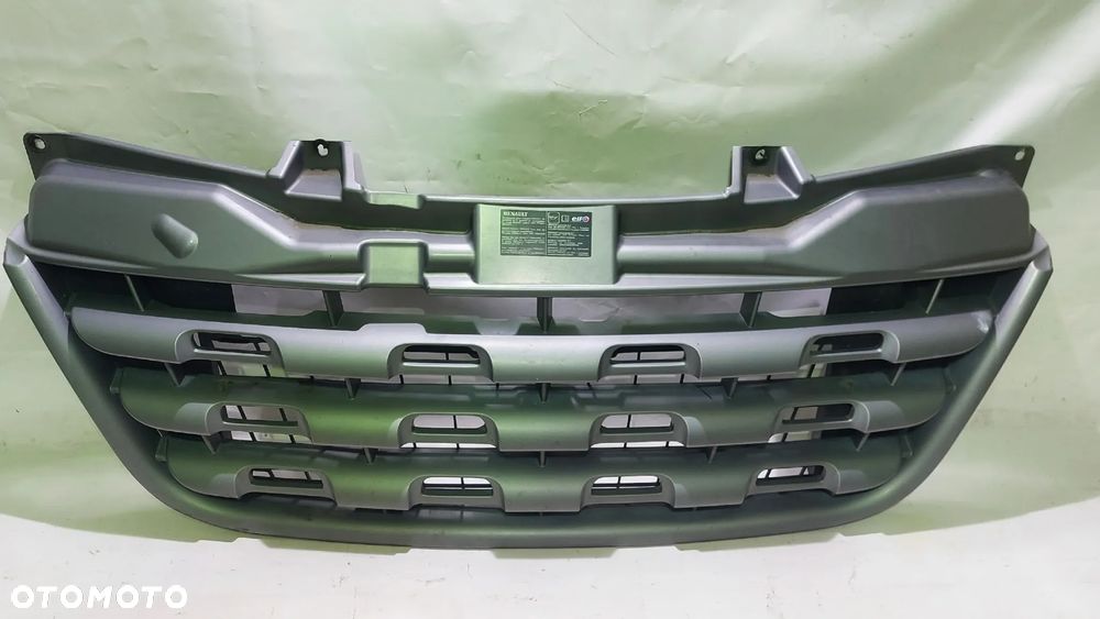 GRILL ATRAPA RENAULT MASTER III SLASK WYSYLKA VAT - 1