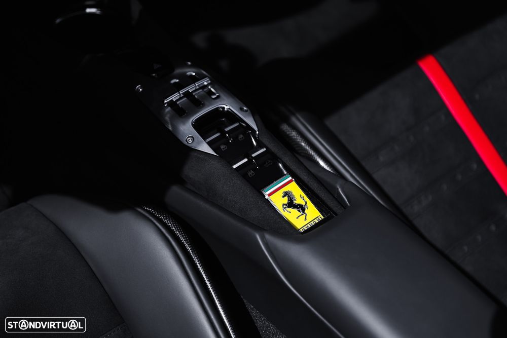 Ferrari 296 GTB GTS - 30