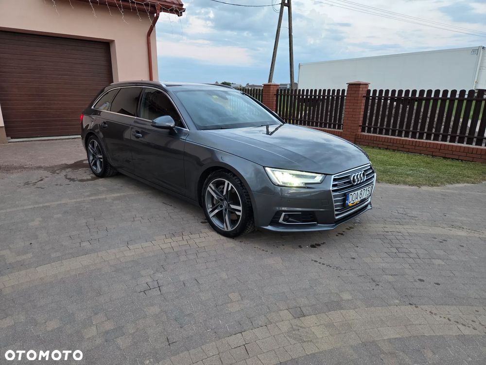Audi A4 Avant 2.0 TFSI quattro S tronic design - 1
