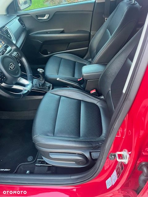 Kia Stonic 1.0 T-GDI L - 11