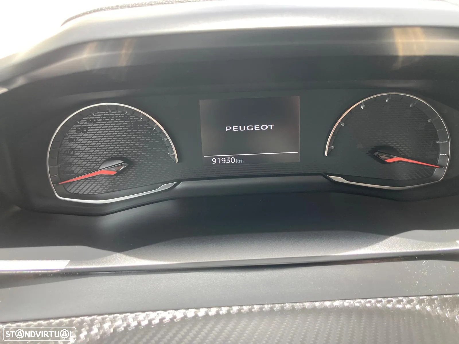 Peugeot 208 1.2 PureTech Active Pack - 10
