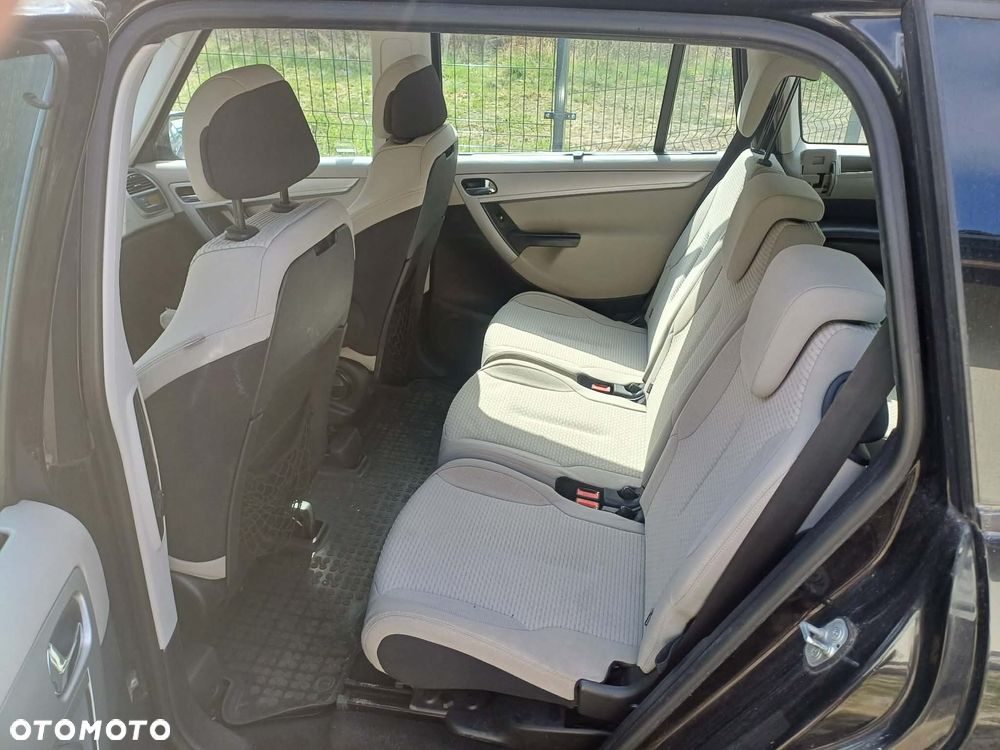 Citroën C4 - 11