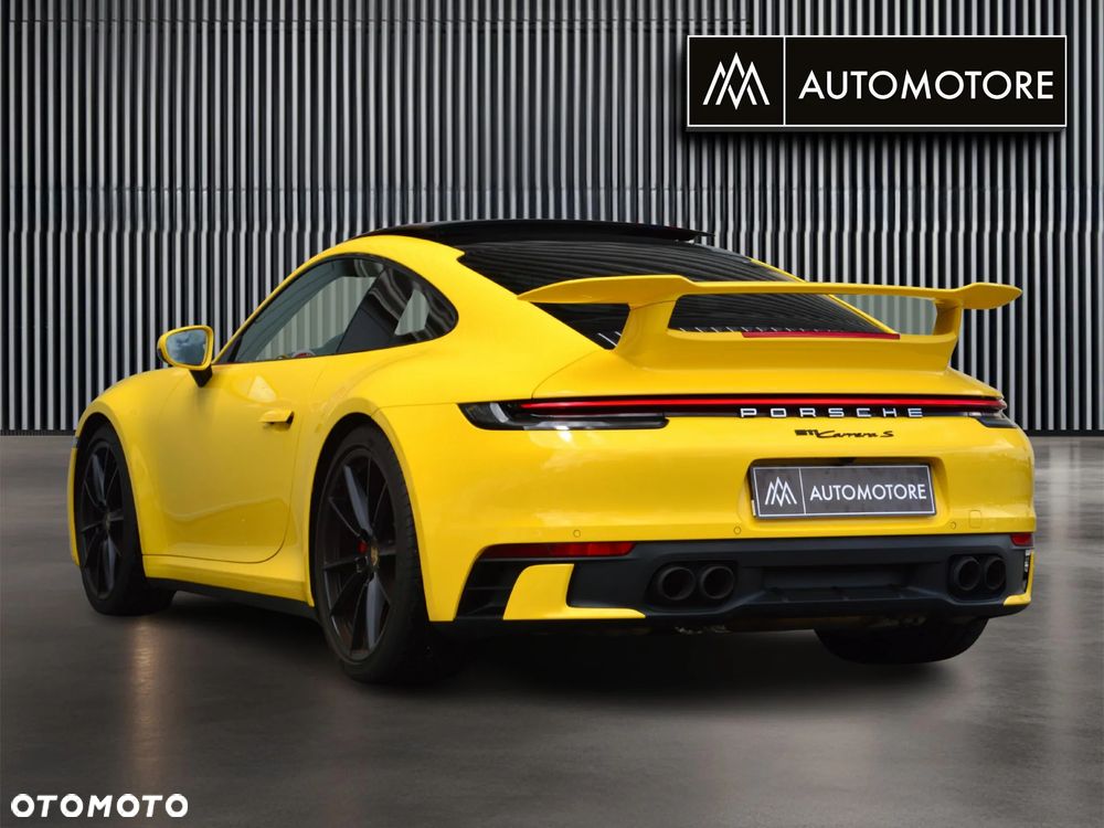 Porsche 911 Carrera S - 8