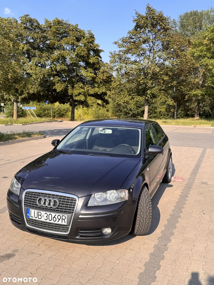 Audi A3 Sportback - 1