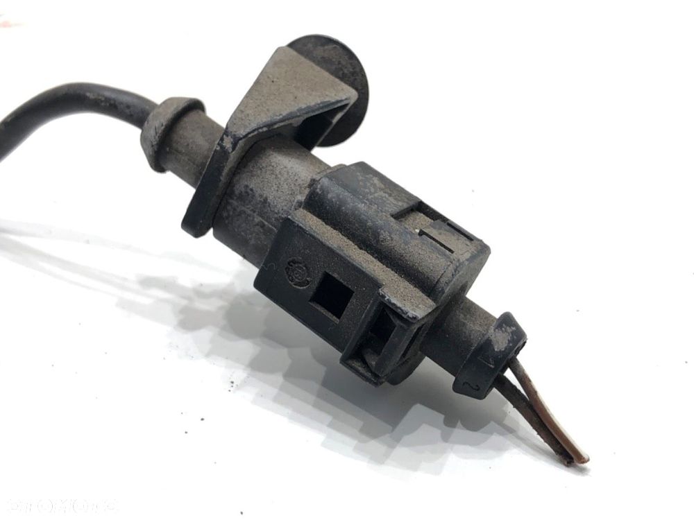 ZAMEK MASKI PRZÓD  SKODA YETI (5L) 2009 - 2017 1.4 TSI 90 kW [122 KM] benzyna 2010 - 2015 - 4