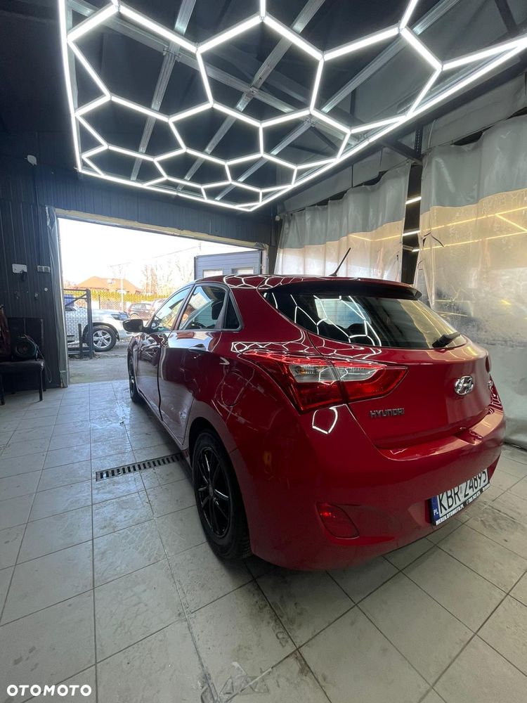 Hyundai i30 1.4 Classic - 9