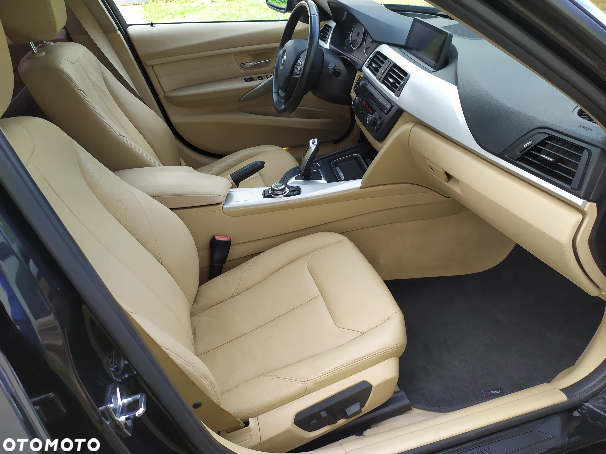 BMW Seria 3 328i - 13