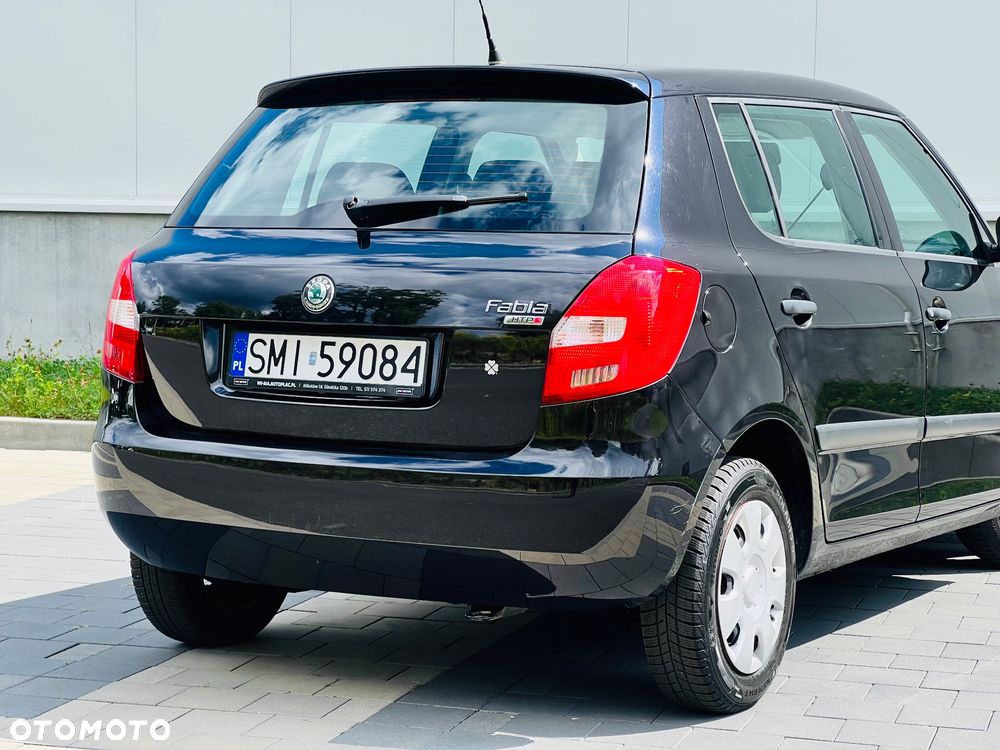Skoda Fabia 1.2 HTP COOL EDITION - 20