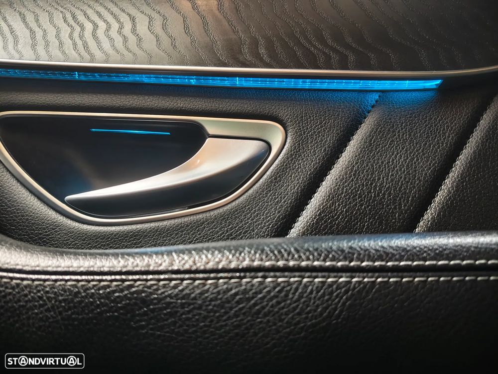 Mercedes-Benz GLC 250 d 4Matic 9G-TRONIC AMG Line - 35