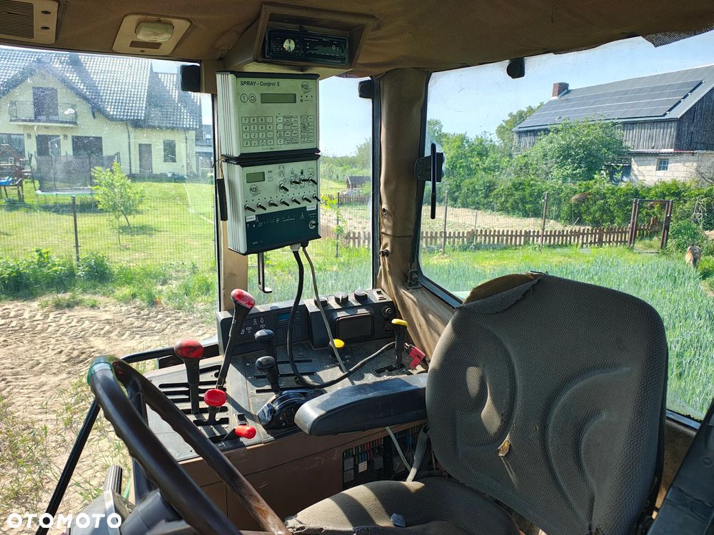 John Deere 6800 - 7
