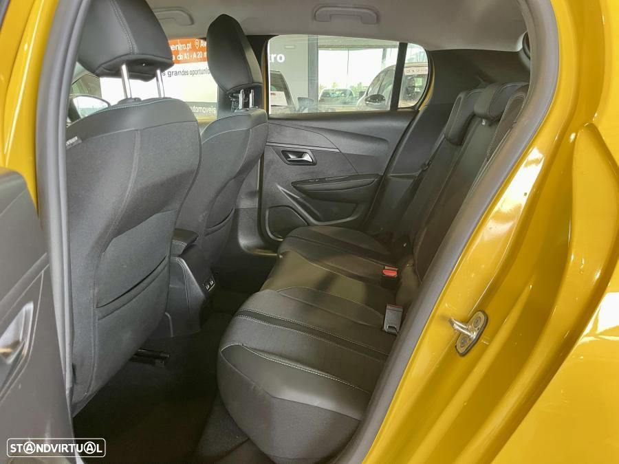 Peugeot 208 1.2 PureTech Allure Pack EAT8 - 26