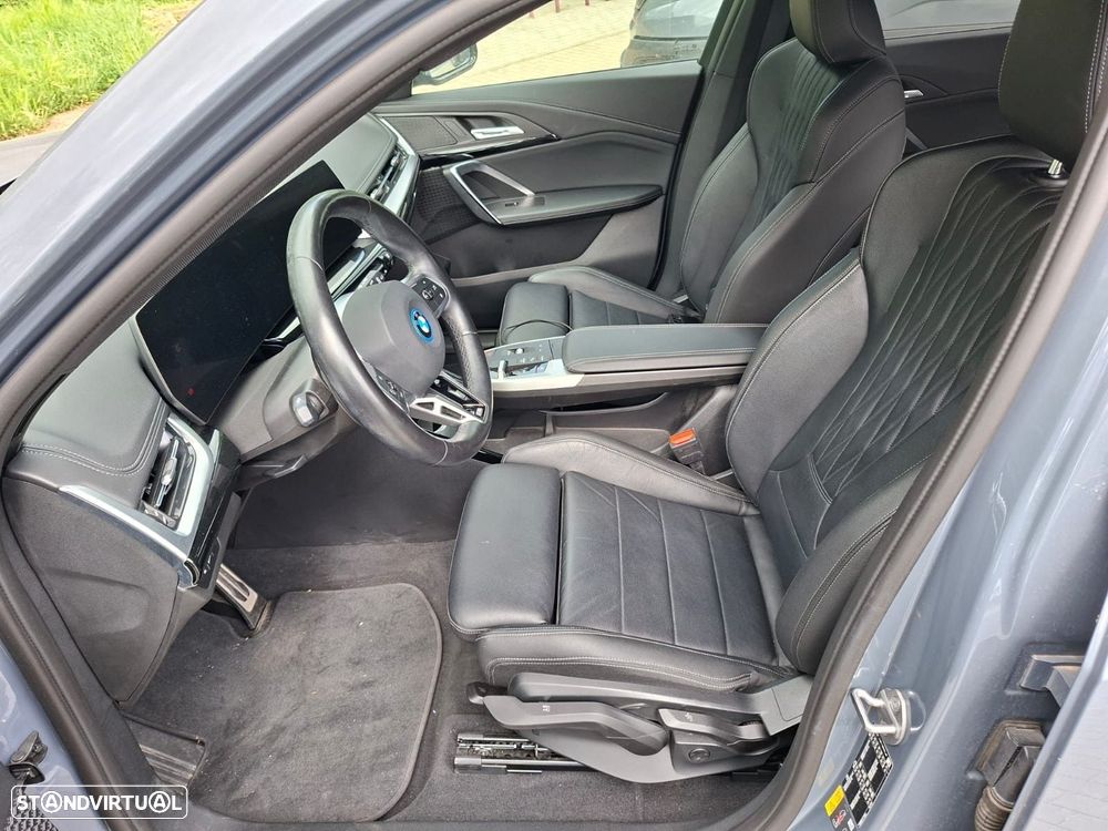 BMW iX1 xDrive30 Pack Desportivo M Pro - 9
